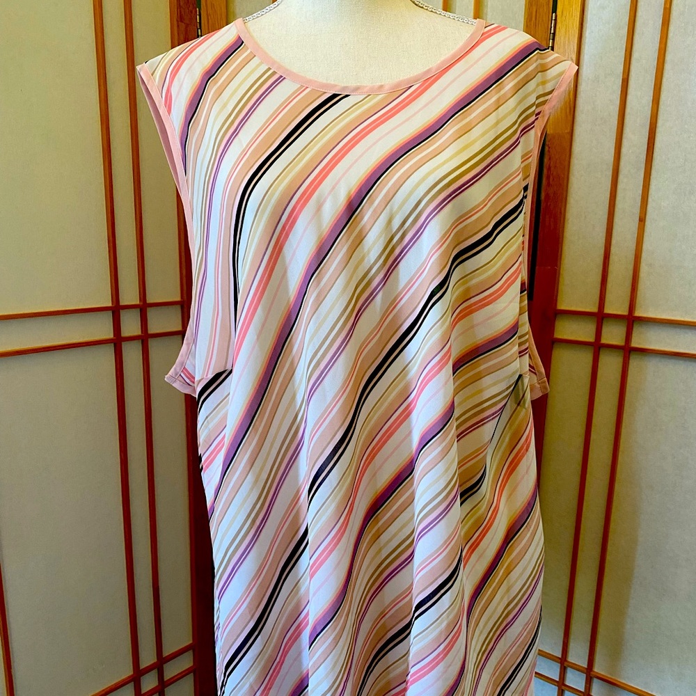 Maggie Barnes Sleeveless Blouse